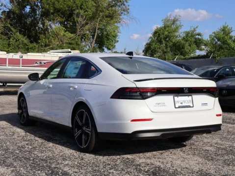 More photos of 2025 Honda Accord Hybrid Sport at Jay Wolfe Honda, MO