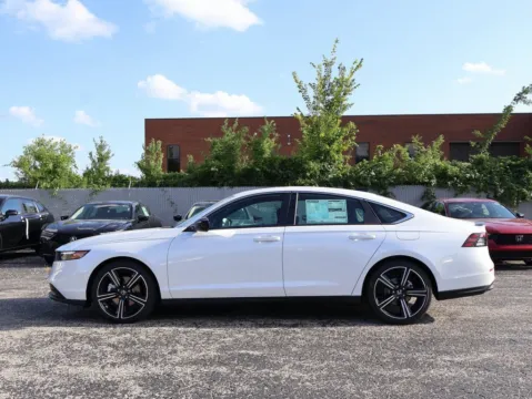 More photos of 2025 Honda Accord Hybrid Sport at Jay Wolfe Honda, MO