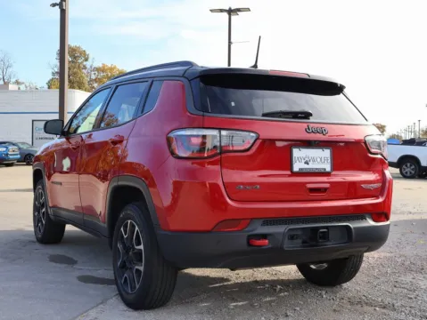 More photos of 2019 Jeep Compass Trailhawk at Jay Wolfe Honda, MO