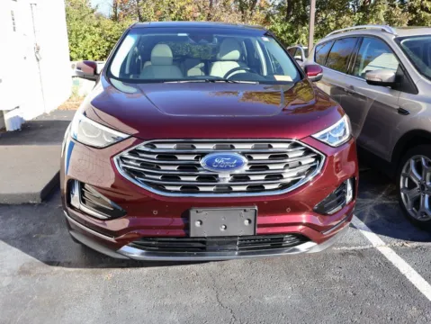 Photos of 2019 Ford Edge Titanium for sale in Kansas City, MO at Jay Wolfe Honda