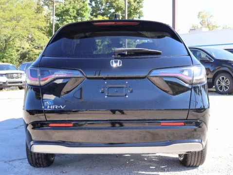 More photos of 2026 Honda HR-V EX-L at Jay Wolfe Honda, MO