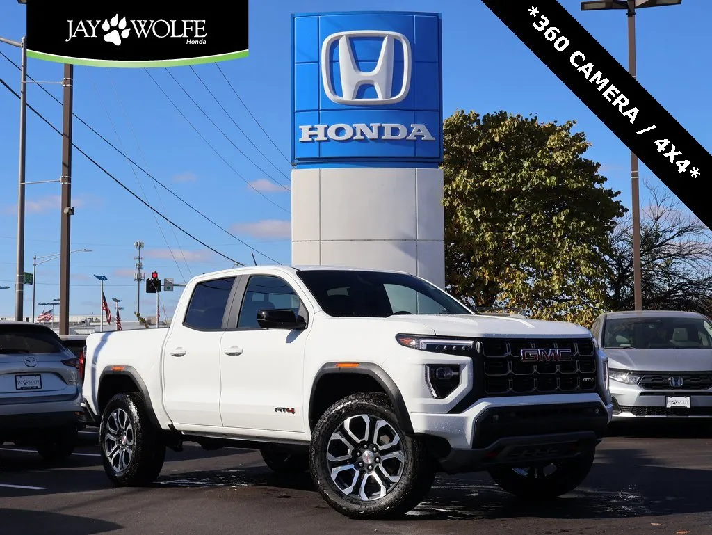 2024 GMC Canyon AT4's photo