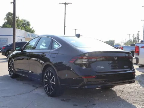 More photos of 2025 Honda Accord Hybrid Touring at Jay Wolfe Honda, MO