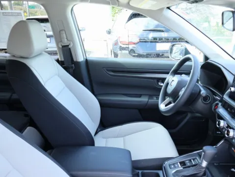 More photos of 2026 Honda CR-V EX-L at Jay Wolfe Honda, MO