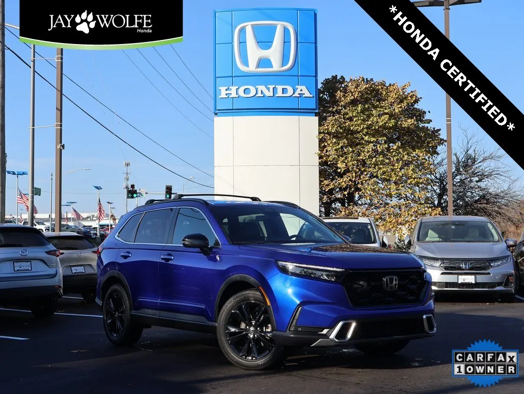 2023 Honda CR-V Sport Touring's photo