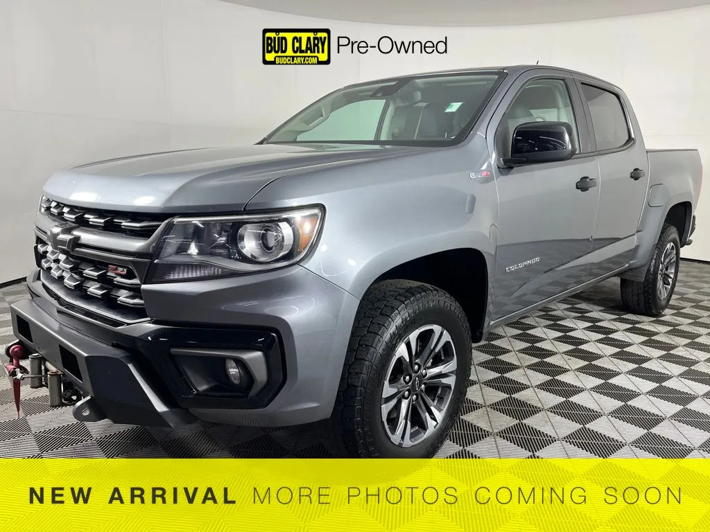 Gray 2021 Chevrolet Colorado Z71 for sale in Longview, WA