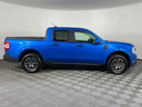 More photos of 2022 Ford Maverick XLT at Ford Longview, WA