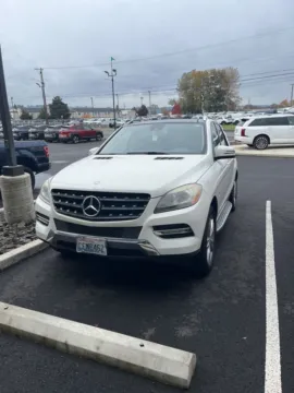 White 2012 Mercedes-Benz M-Class ML 350 for sale in Longview, WA