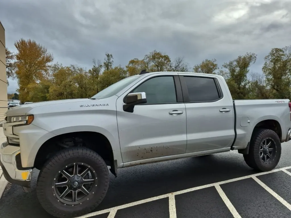 Silver 2020 Chevrolet Silverado 1500 LT for sale in Longview, WA