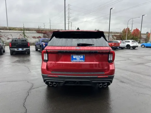 More photos of 2025 Ford Explorer ST at Ford Longview, WA
