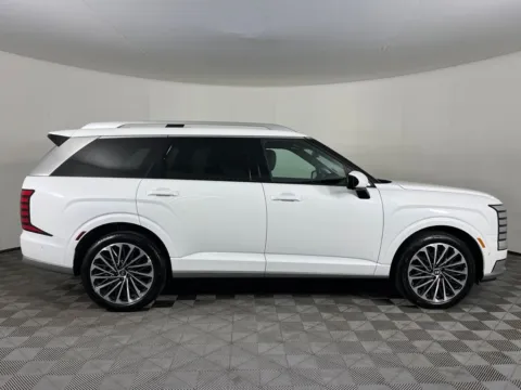 More photos of 2026 Hyundai Palisade Calligraphy at Ford Longview, WA