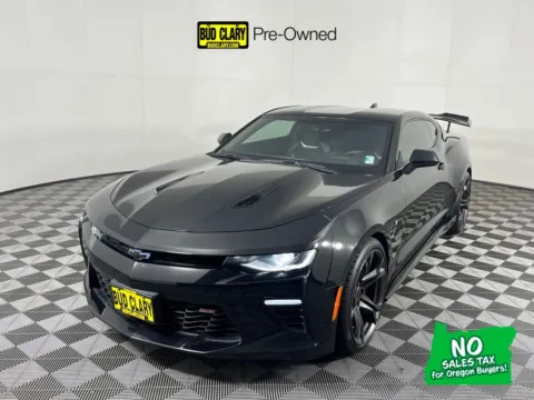 Black 2017 Chevrolet Camaro SS for sale in Longview, WA