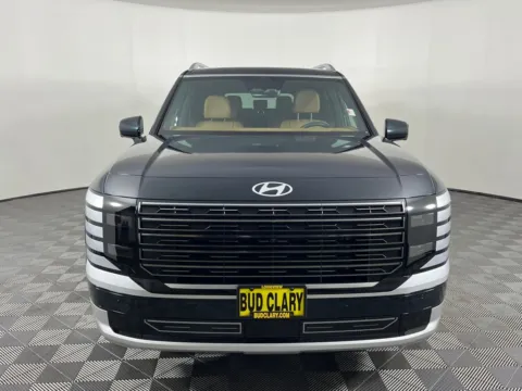 Photos of 2026 Hyundai Palisade Calligraphy for sale in Longview, WA at Ford Longview