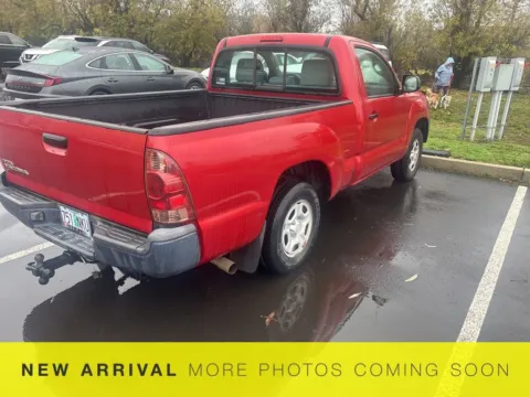 More photos of 2013 Toyota Tacoma at Ford Longview, WA