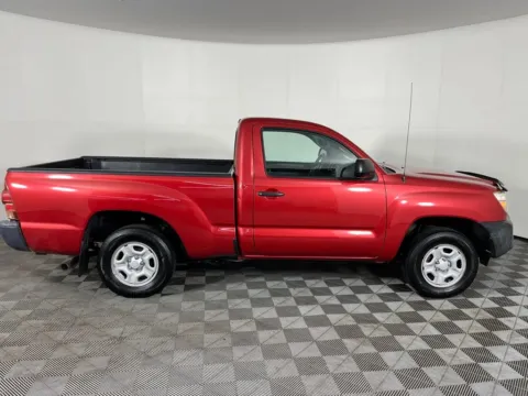 More photos of 2013 Toyota Tacoma at Ford Longview, WA