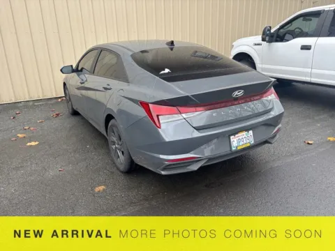 Photos of 2023 Hyundai Elantra SEL for sale in Longview, WA at Ford Longview