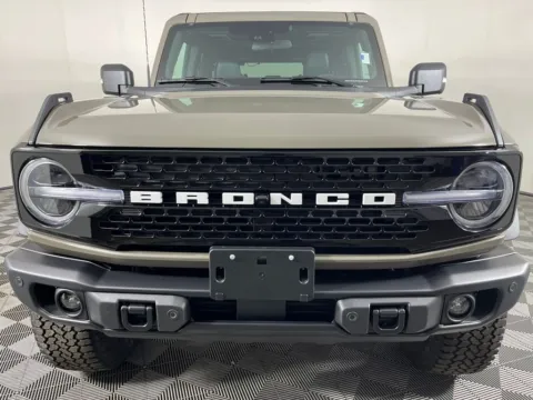 Photos of 2025 Ford Bronco Badlands for sale in Longview, WA at Ford Longview