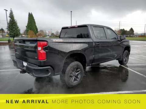 More photos of 2022 Chevrolet Silverado 1500 LT Trail Boss at Ford Longview, WA