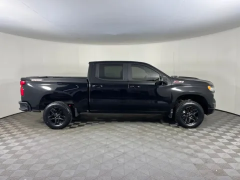 More photos of 2022 Chevrolet Silverado 1500 LT Trail Boss at Ford Longview, WA