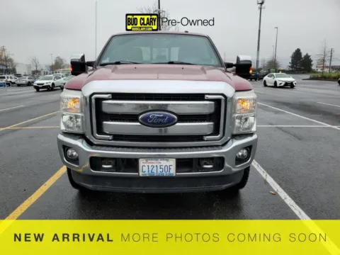 Red 2015 Ford F-350SD Lariat for sale in Longview, WA