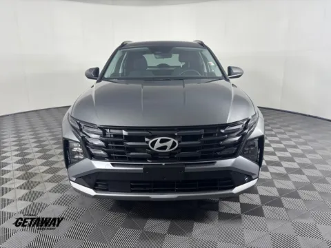 Photos of 2026 Hyundai Tucson Hybrid SEL for sale in Longview, WA at Ford Longview