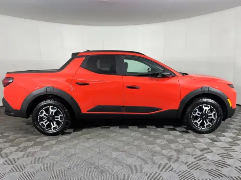 More photos of 2026 Hyundai Santa Cruz XRT at Ford Longview, WA