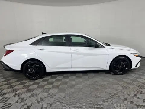 More photos of 2026 Hyundai Elantra SEL Sport at Ford Longview, WA