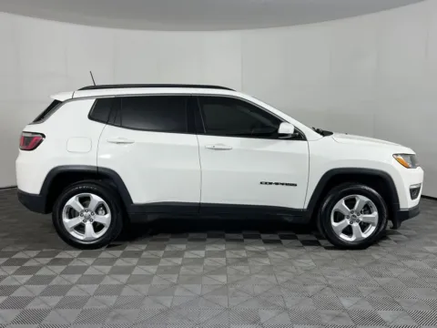 More photos of 2018 Jeep Compass Latitude at Ford Longview, WA