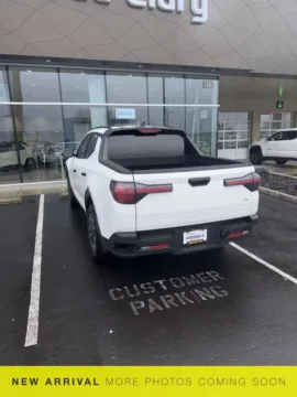 More photos of 2025 Hyundai Santa Cruz SEL at Ford Longview, WA