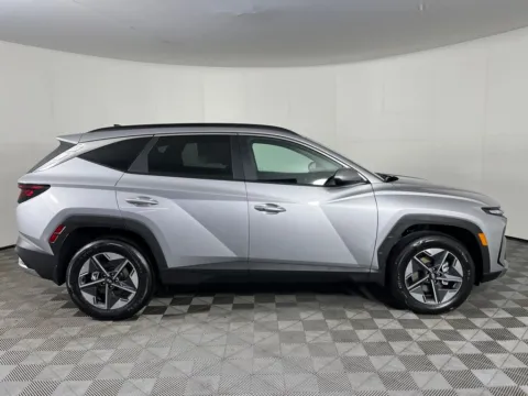 More photos of 2026 Hyundai Tucson Hybrid SEL at Ford Longview, WA