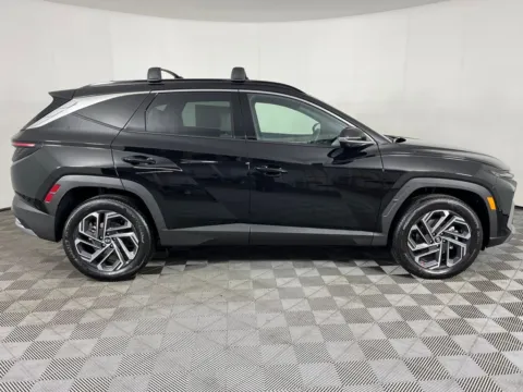 More photos of 2026 Hyundai Tucson Hybrid Limited at Ford Longview, WA