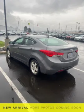 More photos of 2012 Hyundai Elantra GLS at Ford Longview, WA