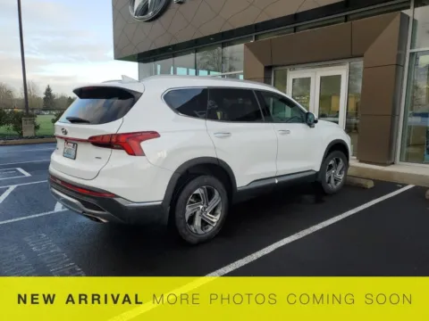 More photos of 2023 Hyundai Santa Fe SEL at Ford Longview, WA