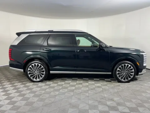More photos of 2026 Hyundai Palisade Hybrid Calligraphy at Bud Clary Ford Longview, WA