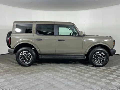 More photos of 2026 Ford Bronco Outer Banks at Bud Clary Ford Longview, WA