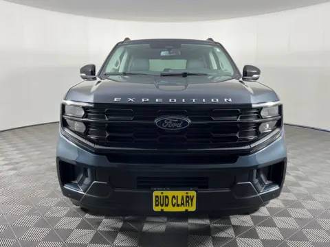 Photos of 2026 Ford Expedition Max Active for sale in Longview, WA at Bud Clary Ford Longview