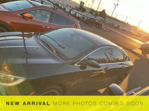 Photos of 2016 Chrysler 200 Limited for sale in Longview, WA at Bud Clary Ford Longview