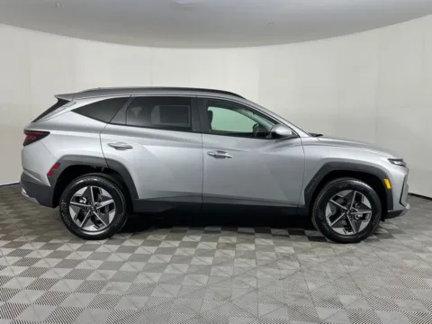 More photos of 2026 Hyundai Tucson SEL at Bud Clary Ford Longview, WA