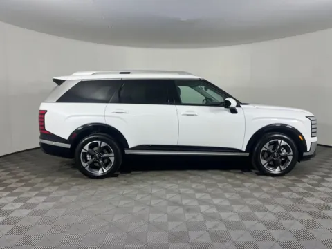 More photos of 2026 Hyundai Palisade Limited at Bud Clary Ford Longview, WA