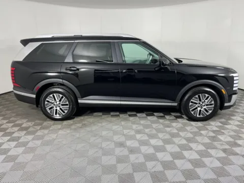More photos of 2026 Hyundai Palisade Hybrid SEL Premium at Bud Clary Ford Longview, WA