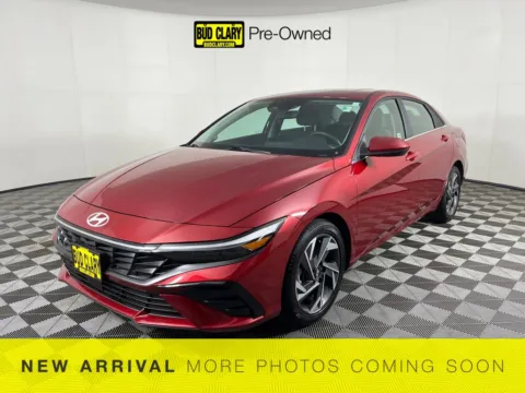 Red 2024 Hyundai Elantra SEL for sale in Longview, WA