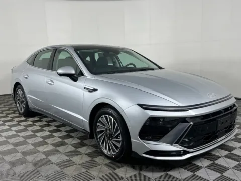 Another view of 2026 Hyundai Sonata Hybrid Limited for sale in Longview, WA at Bud Clary Ford Longview