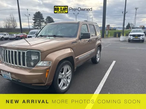 Brown 2012 Jeep Liberty Limited Jet Edition for sale in Longview, WA