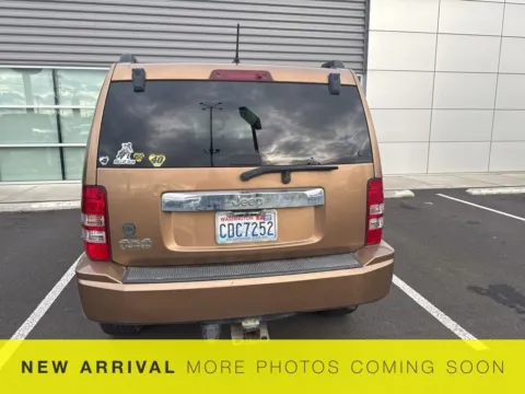 More photos of 2012 Jeep Liberty Limited Jet Edition at Bud Clary Ford Longview, WA