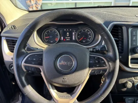 Photos of 2015 Jeep Cherokee Sport for sale in Longview, WA at Bud Clary Ford Longview