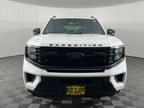 Photos of 2026 Ford Expedition Max Platinum for sale in Longview, WA at Bud Clary Ford Longview