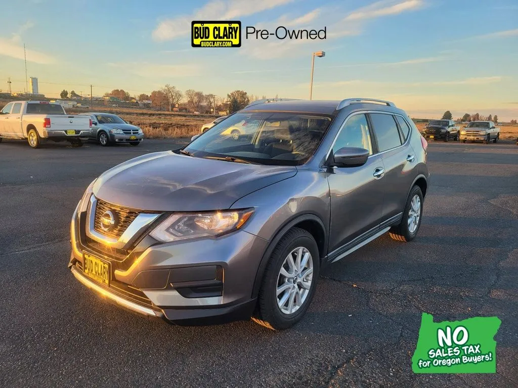 Gray 2017 Nissan Rogue SV for sale in Longview, WA