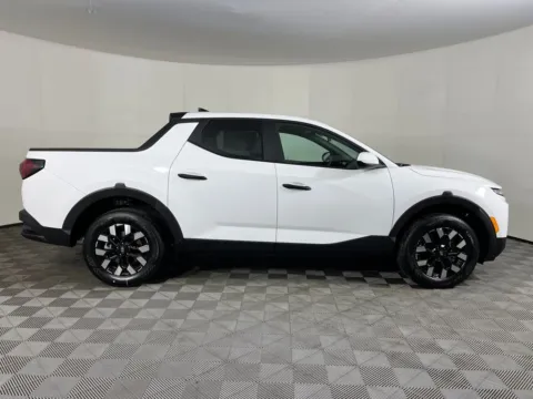 More photos of 2026 Hyundai Santa Cruz SE at Bud Clary Ford Longview, WA