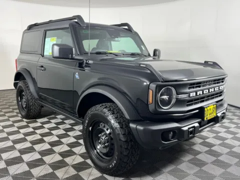 Another view of 2022 Ford Bronco Black Diamond for sale in Longview, WA at Bud Clary Ford Longview