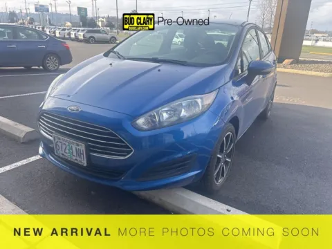 Blue 2019 Ford Fiesta SE for sale in Longview, WA